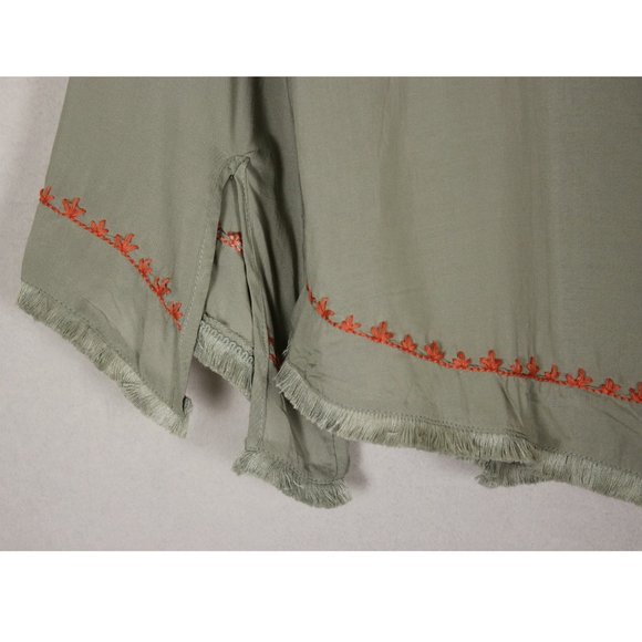 NWT Love Stitch Boho Embroidered Bell Sleeve Top S - Picture 6 of 8